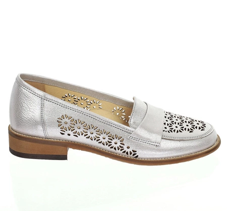 Eleganckie i komfortowe mokasyny ażurowe ze skóry naturalnej Gino Fabiani