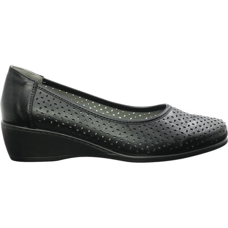 Czarne czółenka damskie na lekkiej koturnie Jezzi RMR2166-1