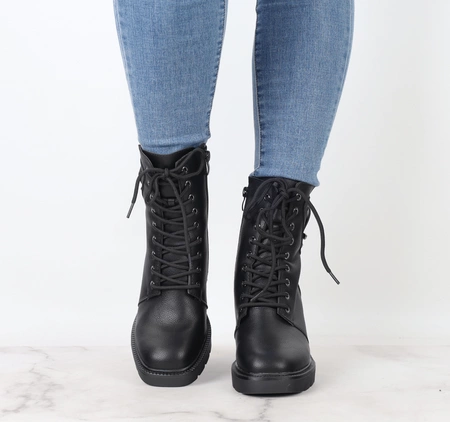 Czarne botki zimowe na słupku i platformie skórzane z eko skóry Jezzi