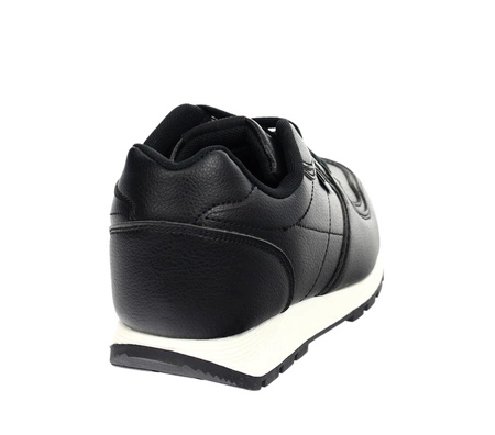 Czarne adidasy młodzieżowe na białej podeszwie American