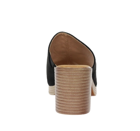 Eleganckie klapki czarne na obcasie i platformie Jezzi