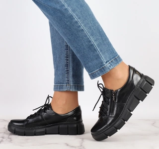 Czarne półbuty skórzane damskie na zamek i sznurowadła Helios 413