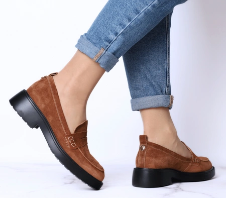 Zamszowe brązowe czekoladowe mokasyny damskie lordsy skórzane RYŁKO