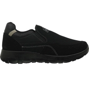 Czarne tenisówki męskie wsuwane komfortowe NEWS