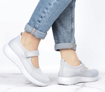 Sandały zakryte damskie komfortowe czółenka NEWS