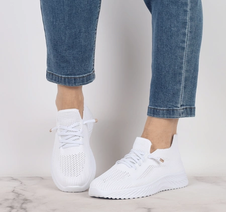 Wsuwane białe adidasy damskie wycięte siateczkowe NEWS