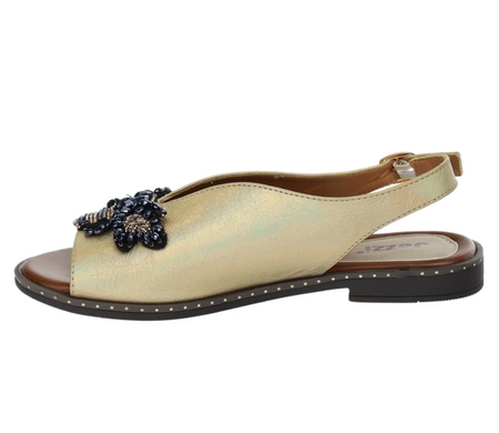 Złote sandały damskie eleganckie na płaskiej podeszwie Jezzi