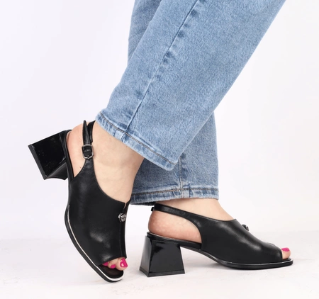 Czarne eleganckie sandały damskie na wygodnym szerokim obcasie Vinceza