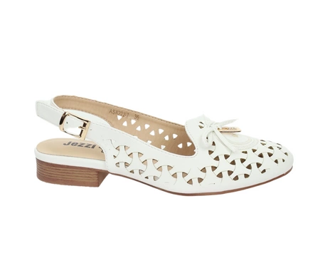 Białe ażurowe czółenka płaskie z zakrytymi palcami Jezzi