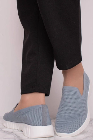 Półbuty damskie sportowe slip-on Jezzi