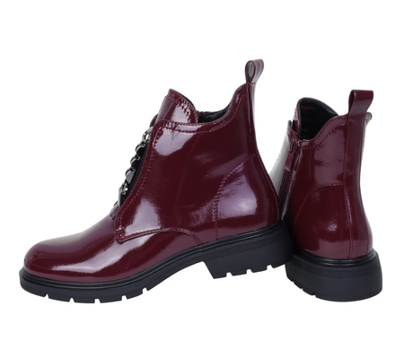 Bordowe lakierowane botki damskie zimowe na płaskiej podeszwie Jezzi