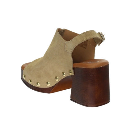 Skórzane sandały na drewnianym klocku i platformie z ćwiekami Hiszpańskie El Pimpi