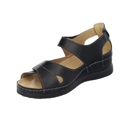 Czarne sandały damskie zdrowotne skórzane od Helios