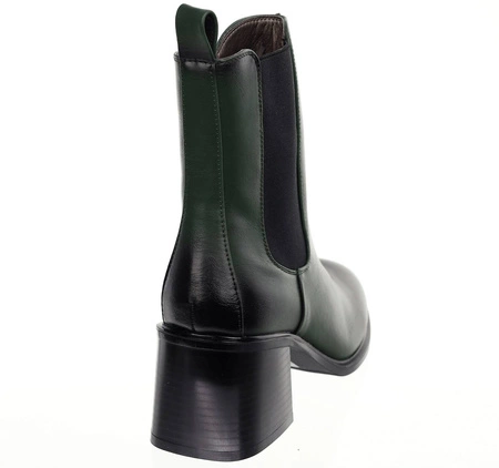 Modne botki zimowe na klocku butelkowa zieleń Jezzi