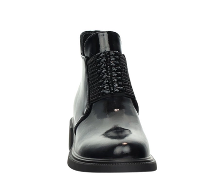 Bardzo eleganckie półbuty damskie ze skóry naturalnej lakierowanej Polskie Gino Fabiani