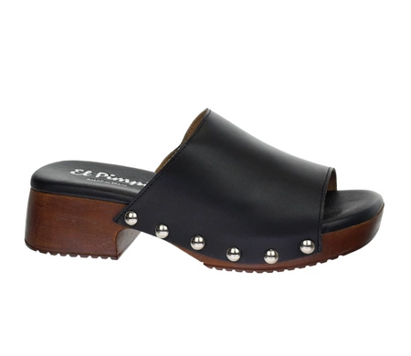 Czarne klapki skórzane z ćwiekami drewniaki rokowe Hiszpańskie El Pimpi