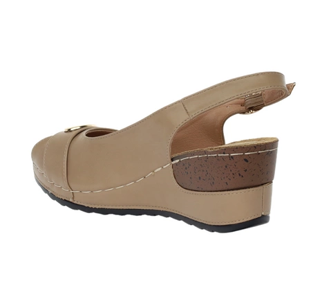 Lekkie sandały damskie na korkowej koturnie szyte Jezzi