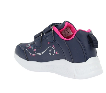 Adidasy dziecięce z gwiazdką na rzepy American Club