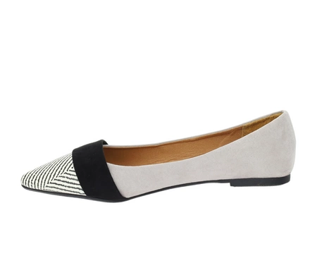 Płaskie czółenka damskie z migdałowym czubkiem Jezzi