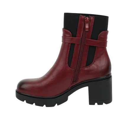 Czerwono-czarne botki zimowe na klocku i platformie Jezzi