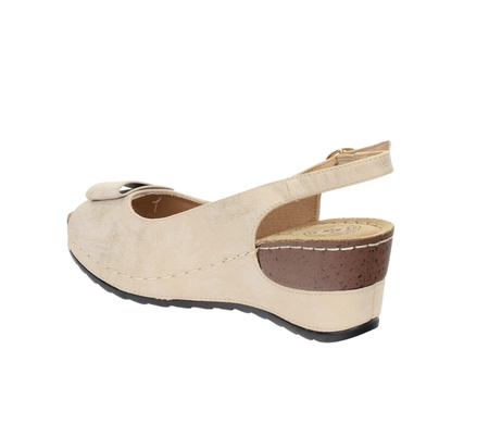 Beżowe sandały damskie na korkowej koturnie lekkie i wygodne Jezzi