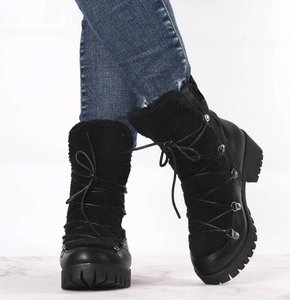 Modne trapery z futerkiem śniegowce wełniane Jezzi