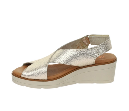 Skórzane sandały na koturnie zapinane na rzep eleganckie Hiszpańskie El Pimpi