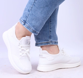 Białe lekkie adidasy damskie wsuwane siateczkowe slip-on NEWS