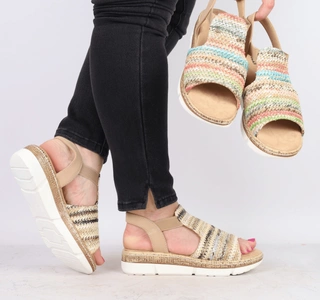 Eleganckie i wygodne sandały damskie wsuwane od Jezzi