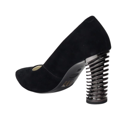 Czarne zamszowe czółenka na eleganckim obcasie Massimo Lucchesi