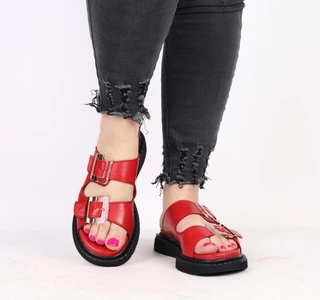 Czerwone klapki damskie skórzane eleganckie na regulowanych paskach MODO