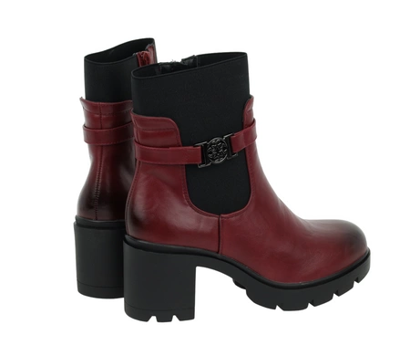 Czerwono-czarne botki zimowe na klocku i platformie Jezzi