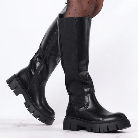 Czarne kozaki damskie płaskie na ciężkiej podeszwie Jezzi 22kz35-5089