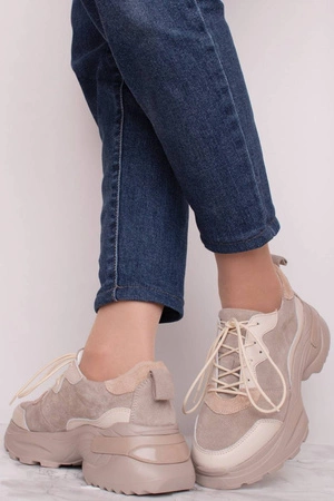 Beżowe sneakersy damskie z włoskiej skóry naturalnej Polskie Gino Fabiani Kolekcja Premium