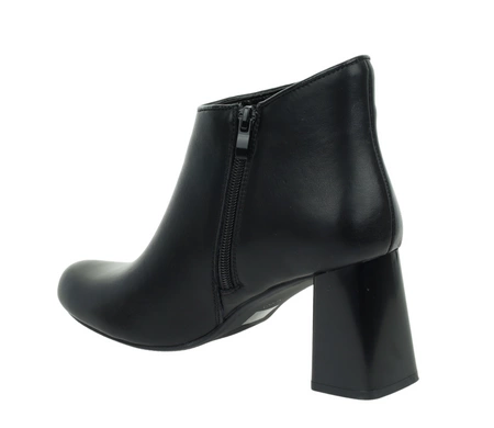 Czarne eleganckie buty zimowe damskie na obcasie półbuty skórzane Jezzi