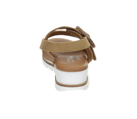 Skórzane sandały damskie na komfortowej koturnie Hiszpańskie El Pimpi