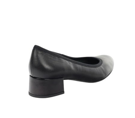 Komfortowe czółenka skórzane na wygodnym obcasie RYŁKO