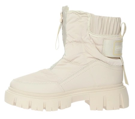 Ciepłe beżowe botki na platformie ocieplane w środku futerkiem