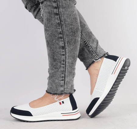 Sportowe czółenka damskie skórzane baleriny Jezzi