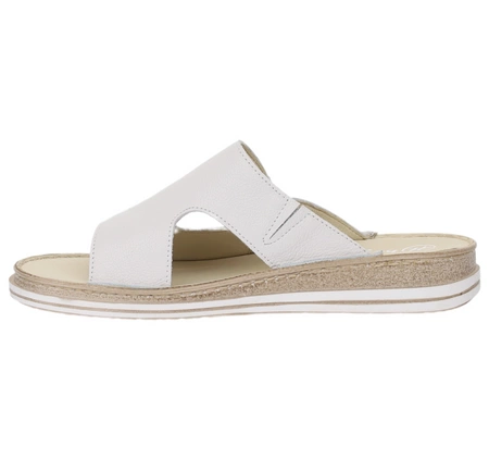Skórzane klapki damskie białe płaskie szyte Helios