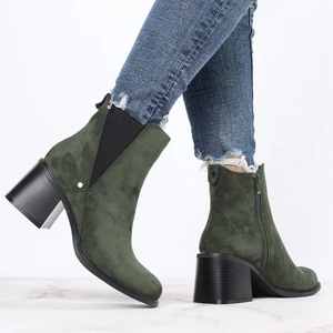 Zielone zamszowe botki damskie zimowe eleganckie i komfortowe Jezzi