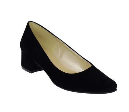 Czarne zamszowe na niskim szerokim obcasie od Azali